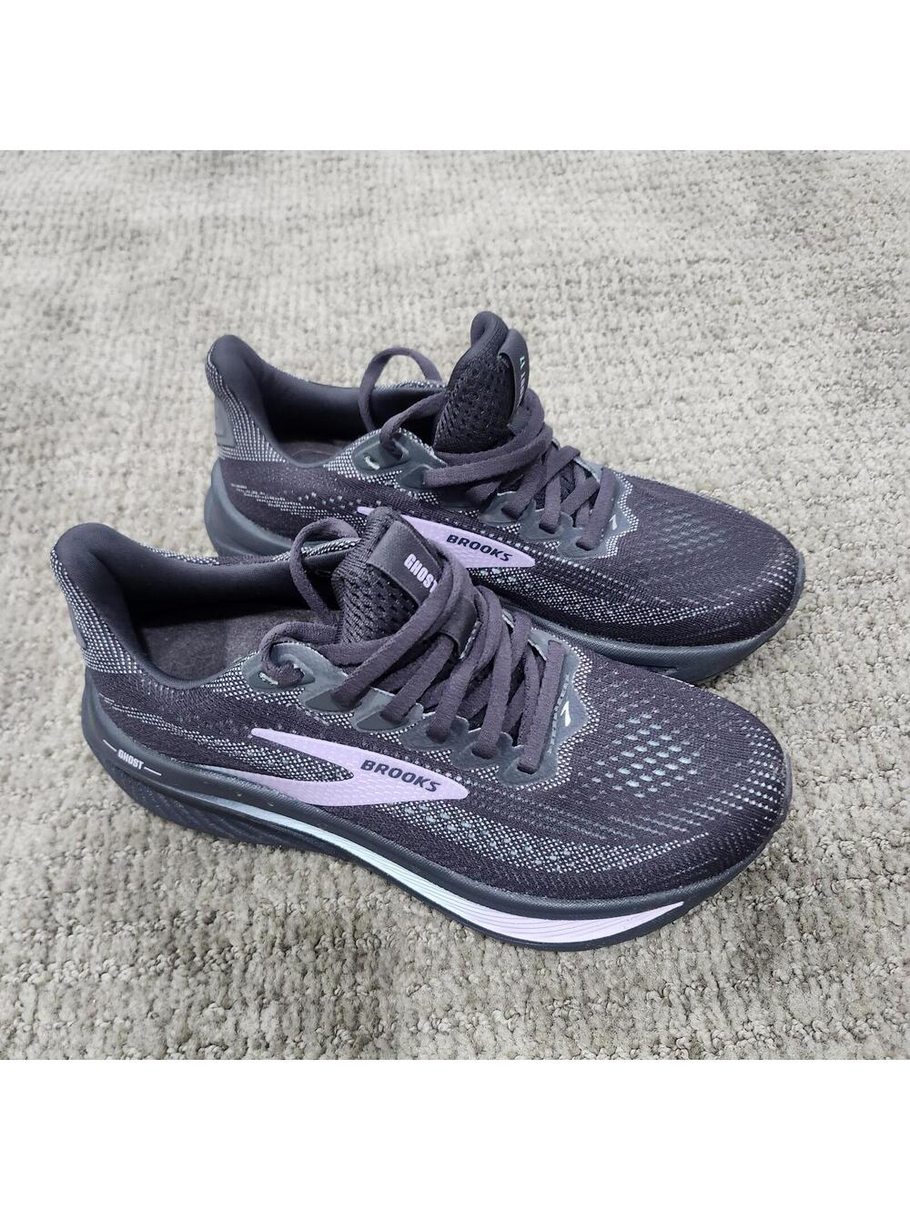 Brooks Ghost 17 Running Shoes Black Purple Women's Size 5.5 Lace Up